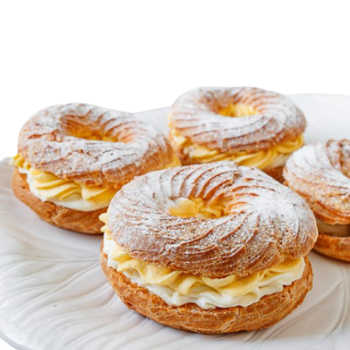 PUFF RINGS W RICOTTA CREAM